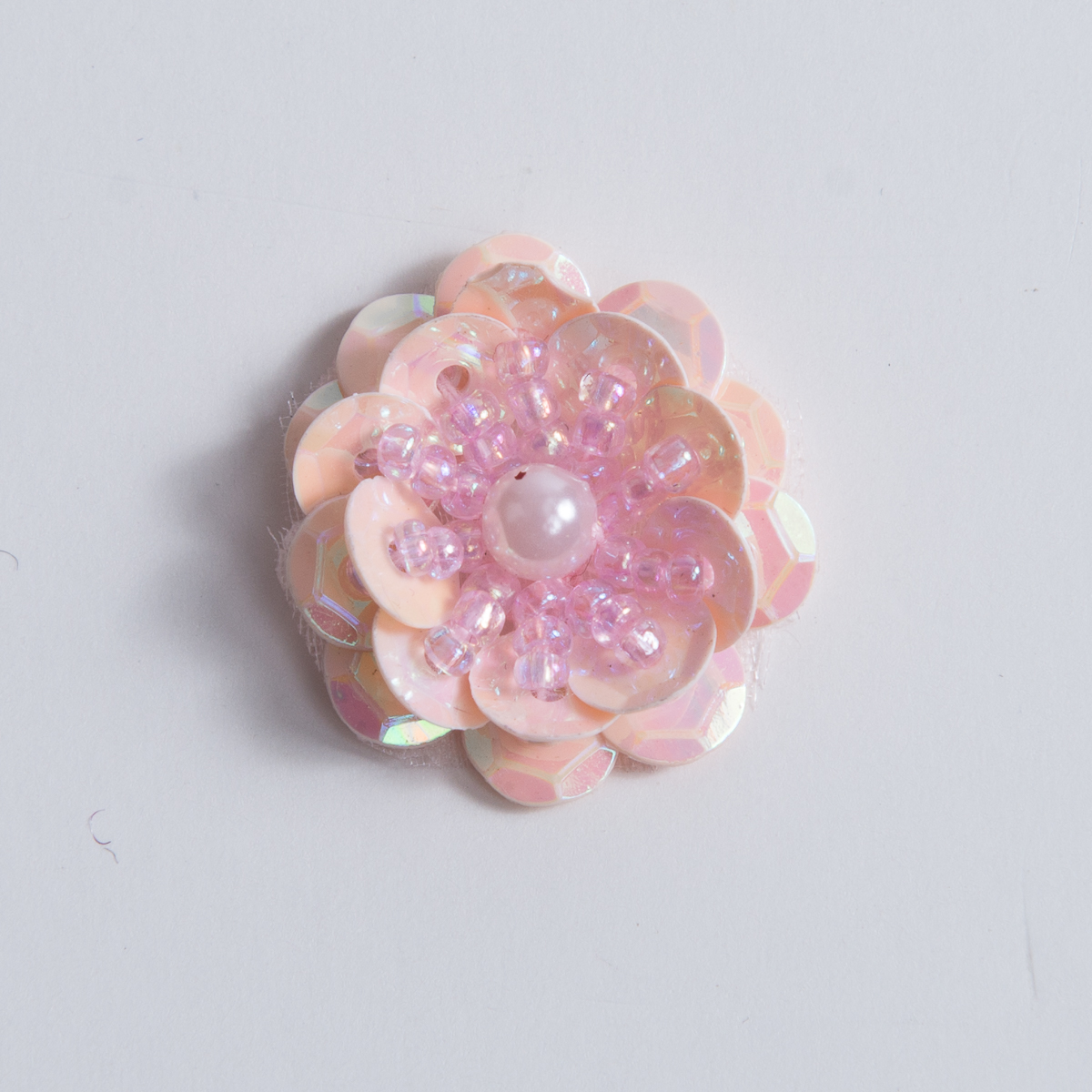 CH-G20082D-PKIR Lt. Pink Iris Small Sequin Flower Beading