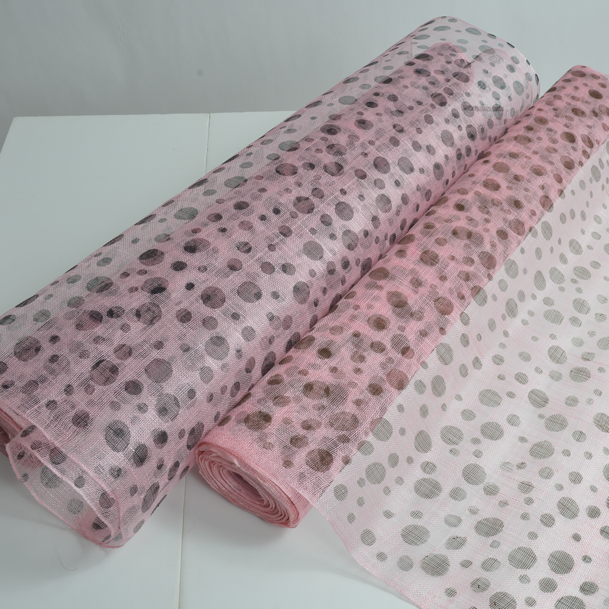 SH7118S Medium Sizing Floating Polka 