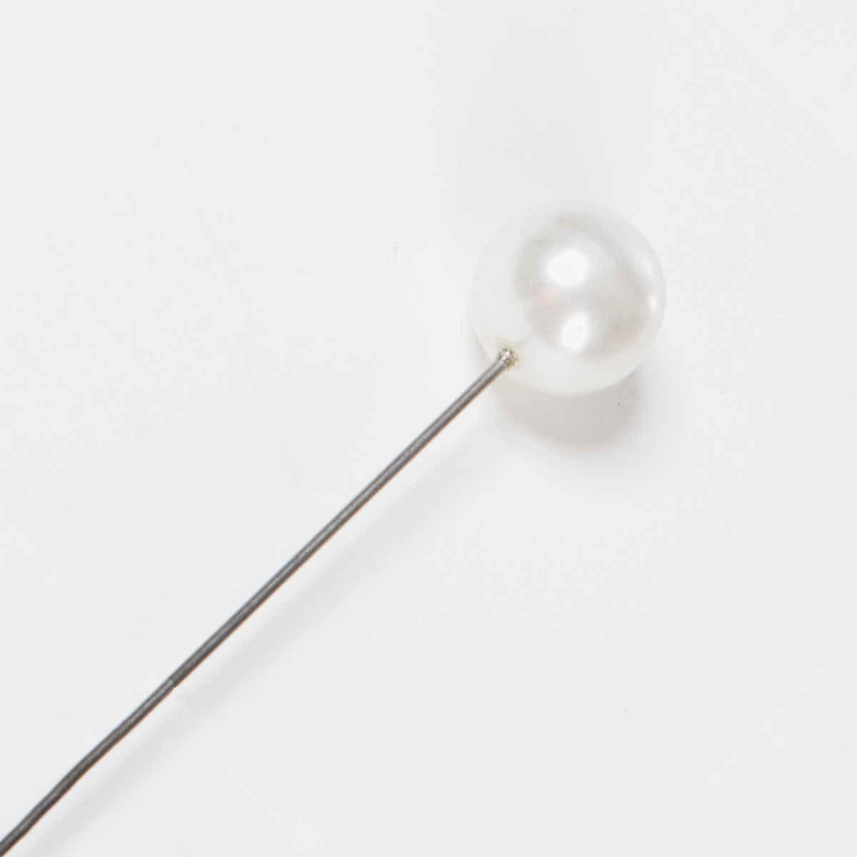 VINTAGE PEARL PIN WHITE VINTAGE PEARL PIN WHITE